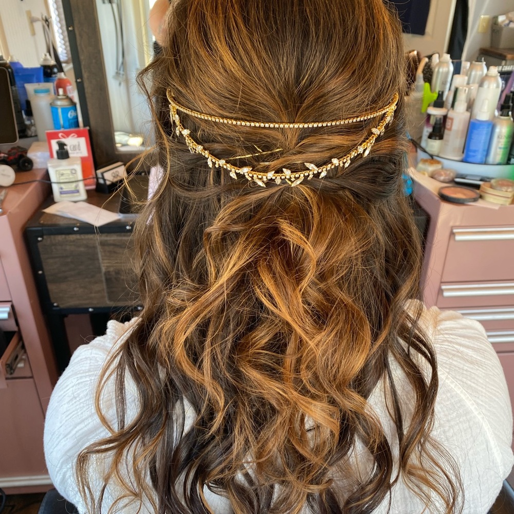 Lelet New York heart draped halo